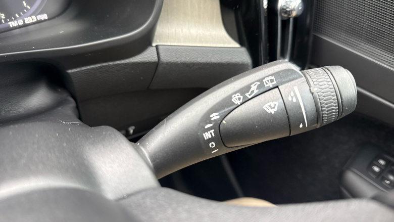 Volvo Xc40 2.0 T4 Inscription Pro 5dr AWD Geartronic Petrol Estate